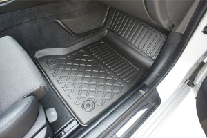 Covorase tip tavita BMW Seria 5 F11 Facelift, caroserie Combi, fabricatie 2013 - 04.2017 - Img 5