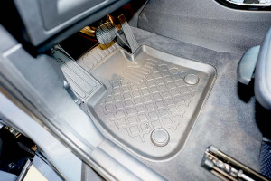 Covorase tip tavita BMW X1 F48 PHEV, caroserie SUV, fabricatie 03.2020 - prezent - Img 3