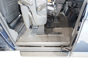 Covorase tip tavita Ford Tourneo Custom, caroserie Van, fabricatie 02.2018 - prezent, rand 3 - Img 4