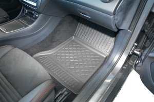 Covorase tip tavita Mercedes CLA I, caroserie Coupe, fabricatie 03.2013 - 03.2019 - Img 5