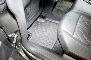 Covorase tip tavita Peugeot 508 II, caroserie Sedan, fabricatie 11.2018 - prezent - Img 5
