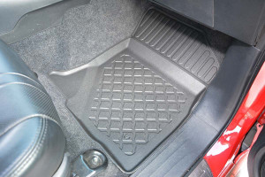Covorase tip tavita Toyota Hilux, caroserie Pick-up, fabricatie 09.2016 - prezent - Img 4