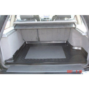 Tavita de portbagaj Land Rover Range Rover II, caroserie SUV, fabricatie 11.1994 - 02.2002, P38A