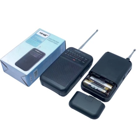 RADIO PORTABIL CU BATERII NS 8138 3 BENZI 2 X BATERII AA R6 - Img 2