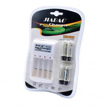 INCARCATOR + 4 ACUMULATOR JIABAO R6 5500 mA JB 212