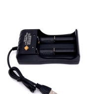INCARCATOR ACUMULATORI YH-USB-02 3.7V 2 PORTURI - Img 2