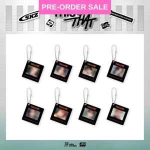 (26/11) Stray Kids - This & That Pop-Up Store (Photo Keyring)