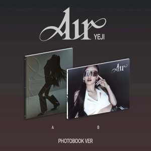 Yeji (ITZY) - Air (Photobook Ver.)