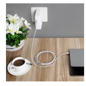 INCARCATOR PENTRU LAPTOP Apple MacBook Pro 13" A1706 61W CU CABLU USB-C - Img 6