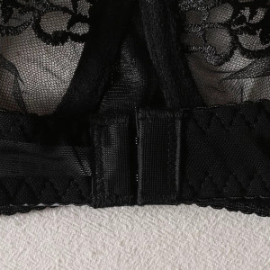 Set lenjerie intima se y din dantela brodata si lanturi decorative, negru, 4 piese #BB4003 - Img 9