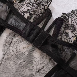 Set lenjerie intima sexy din dantelă cu broderie și mănuși lungi , negru, 3 piese #BB4751 - Img 12