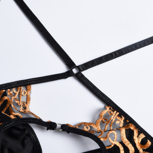 Lenjerie intima sexy, set negru cu broderie aurie, sutien, chilot si accesoriu tale cu portjartiera #BB4378 - Img 13