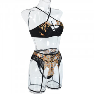 Lenjerie intima sexy, set negru cu broderie aurie, sutien, chilot si accesoriu tale cu portjartiera #BB4378 - Img 14