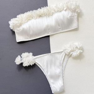 Costum de baie 2 piese texturat cu bustiera si flori decorative aplicate, alb #BB2062 - Img 4