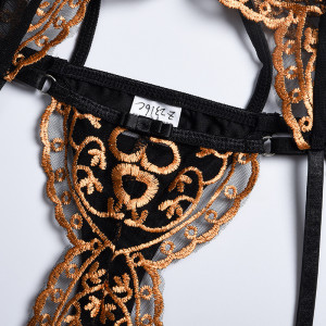 Lenjerie intima sexy, set negru cu broderie aurie, sutien, chilot si accesoriu tale cu portjartiera #BB4378 - Img 6