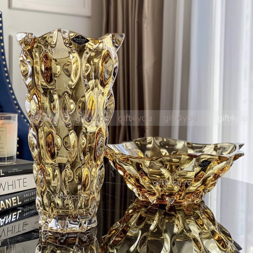 Cristal colorat