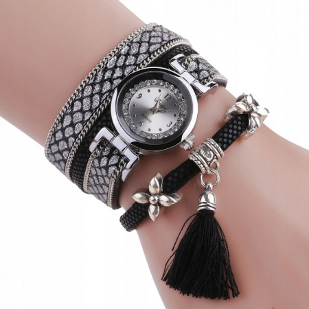 Ceas de mana feminin bratara dublu rasucita argintiu cu charm negru