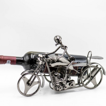 Suport metalic pentru sticla de vin - Motociclist pe Motocicleta cu atas