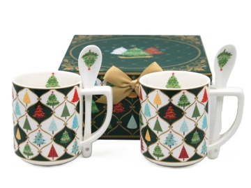 Cadou Craciun - Set 2 Cani de ceai si lingurite Green Christmas