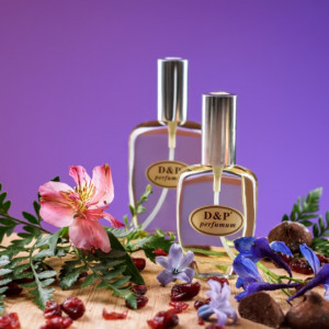 L4 - APA DE PARFUM FEMEI