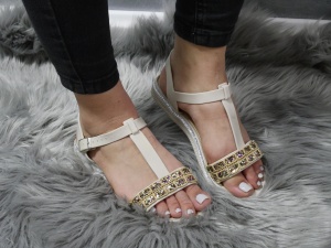 Sandale elegante cu barete albe - Img 5