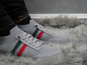 Adidași bărbătești gri din pânză, cu dungi tricolore și design modern - Img 1