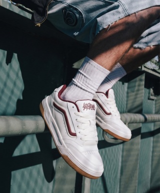 Adidasi din piele ecologică burgundy si alb - SKATE