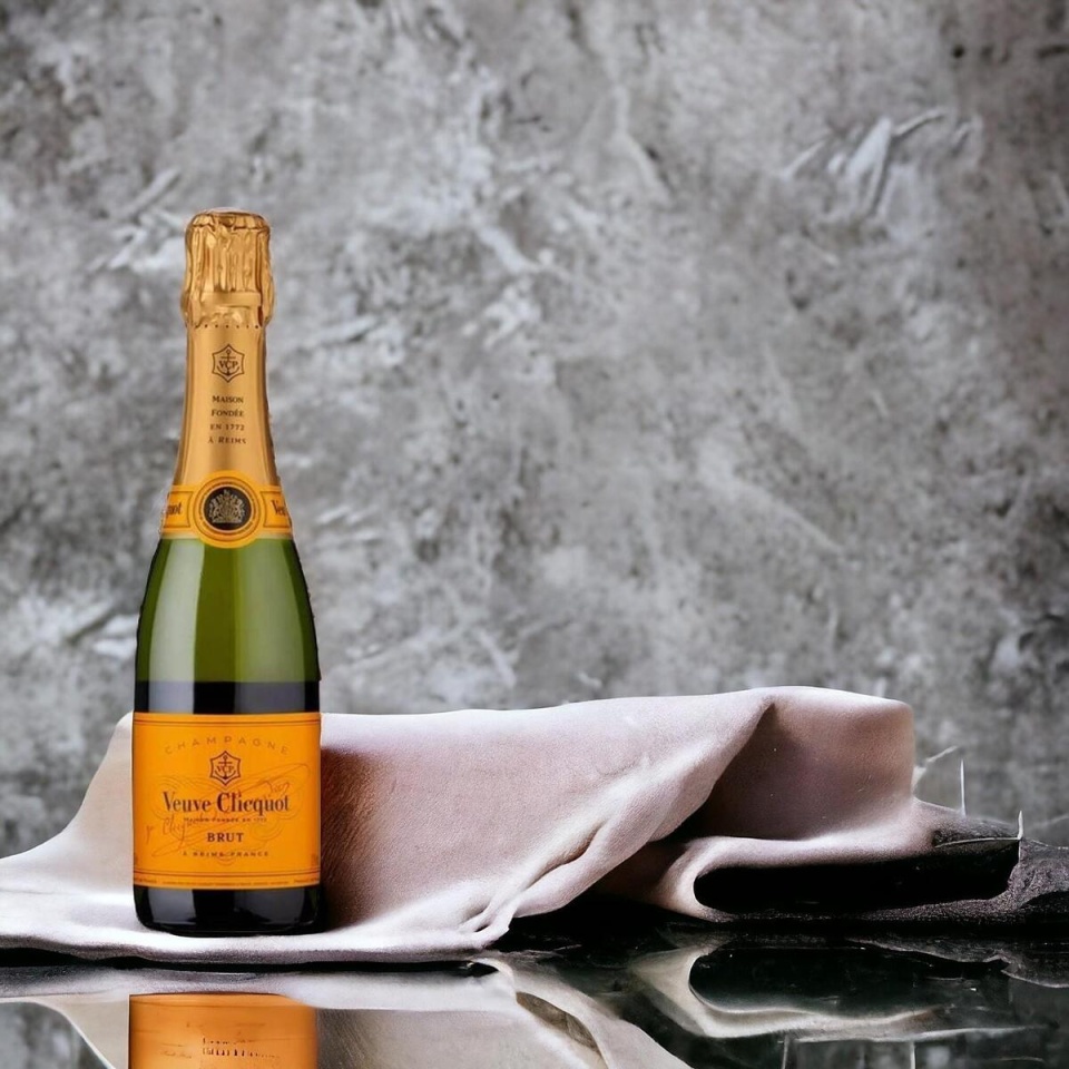 Veuve Clicquot Champagne Brut 375ml