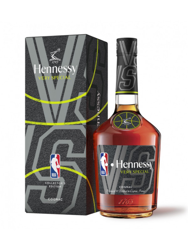 Hennessy Cognac VS NBA Gift Box 0.7L