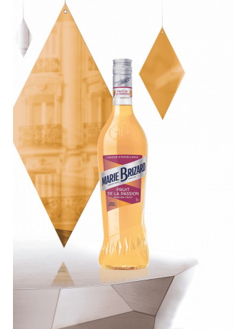 Lichior Marie Brizard Passion Fruit 0.7L