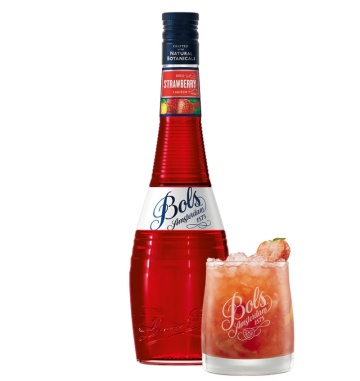 Bols Strawberry 0.7L