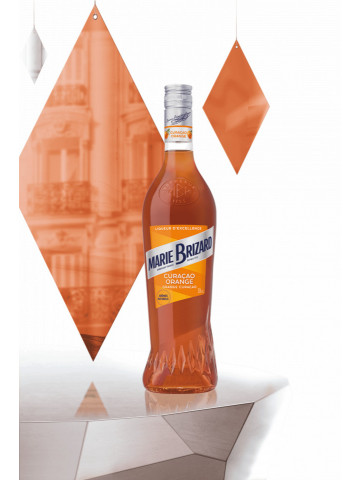 Lichior Marie Brizard Orange Curacao 0.7L