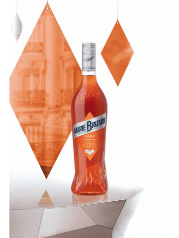 Lichior Marie Brizard Caise 0.7L
