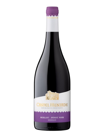 Recas Castel Huniade Merlot & Pinot Noir Demidulce 0.75L