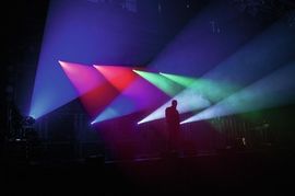 FUTURELIGHT DMH-100 RGBW LED Moving Head - Img 4