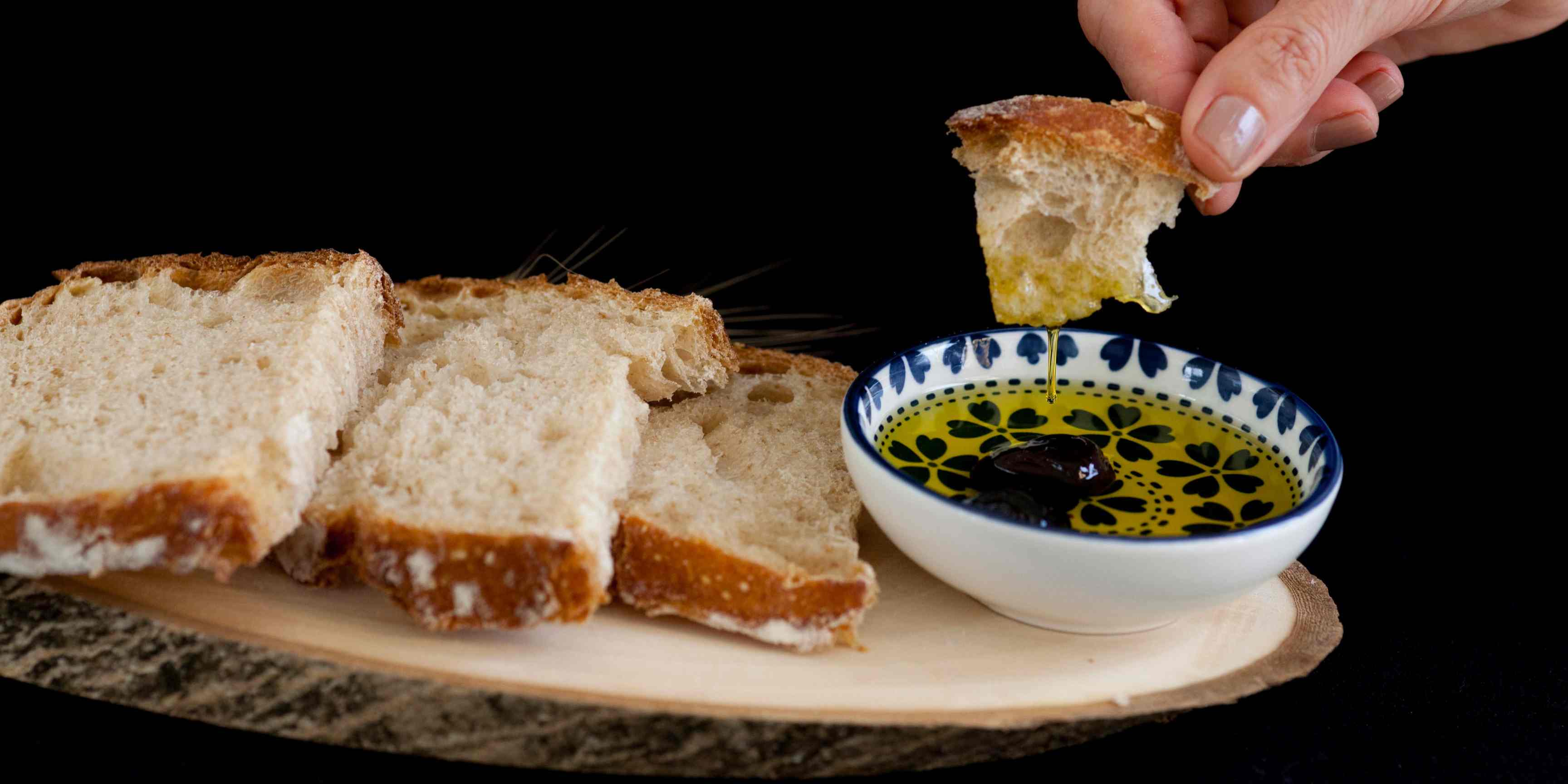 Ulei de măsline extravirgin. Cum îl alegi corect și ce greșeli fac 90% dintre oameni