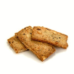 Biscuiti cu parmezan si alune de padure Peters 80g - Img 3