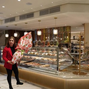 Oua de Ciocolată cu lapte, cu surprize Flora, fara gluten, Condorelli 1200g - Img 2