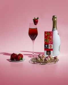 Praline artizanale Pink Champagne si ciocolata alba Peters 62g - Img 5