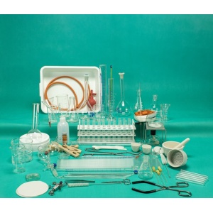 ChemPro MasterLab 132 – Разширен комплект стъклария и лабораторно оборудване