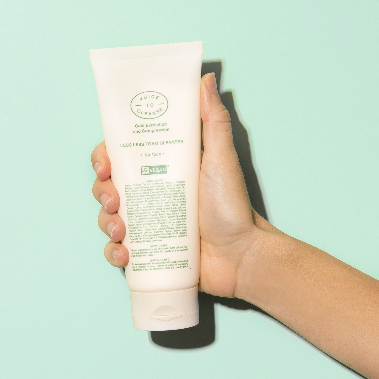 Juice to Cleanse, Less Less Foam Cleanser, spumă de curățare, 160 g