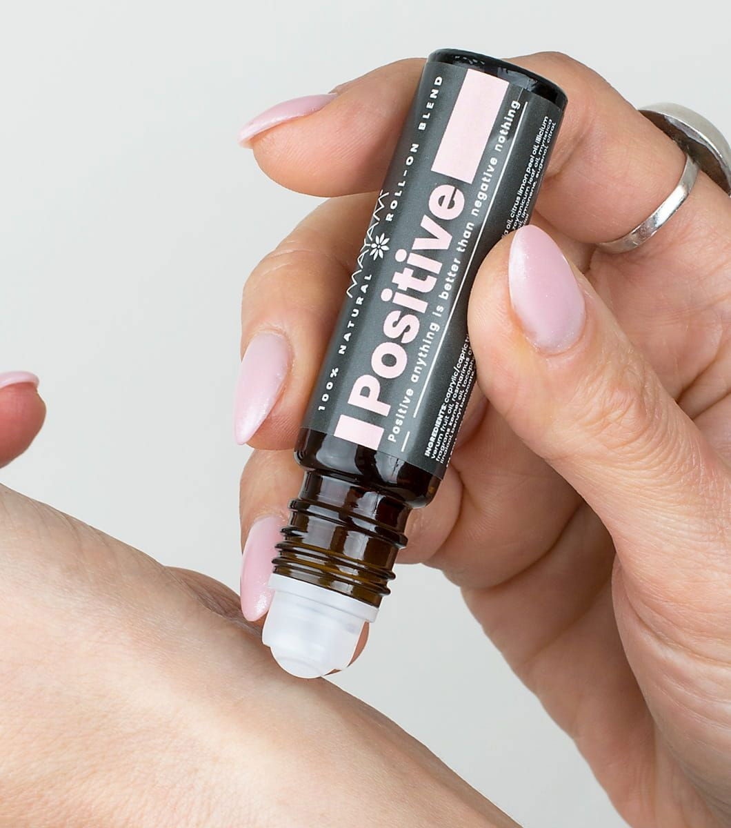 Ellemental, Roll-on cu uleiuri esențiale Positive, 10 ml - 1 | YEO