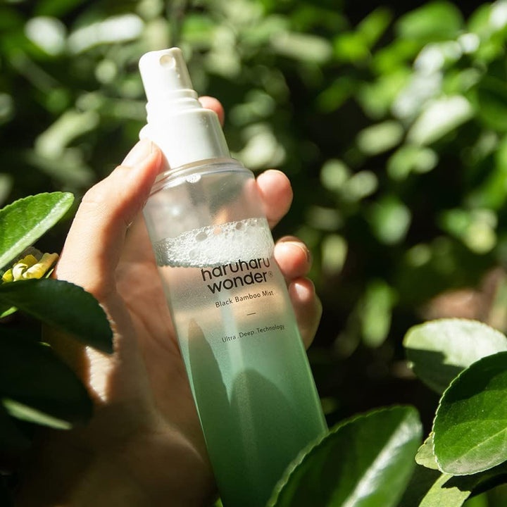 Haruharu Wonder, Black Bamboo Mist, spray pentru faţă cu extracte de bambus, 150 ml - 2 | YEO