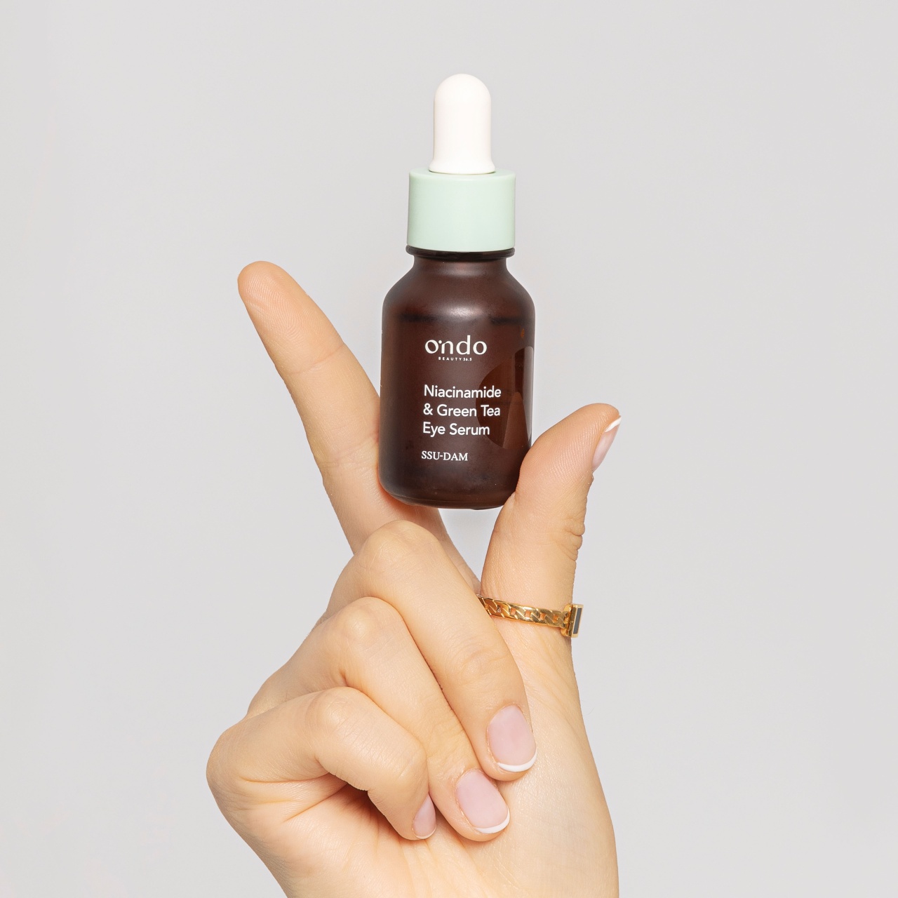 Ondo Beauty 36.5, Niacinamide & Green Tea Eye Serum Ssu-Dam, ser pentru ochi cu niacinamidă și ceai verde, 15 ml - 2 | YEO