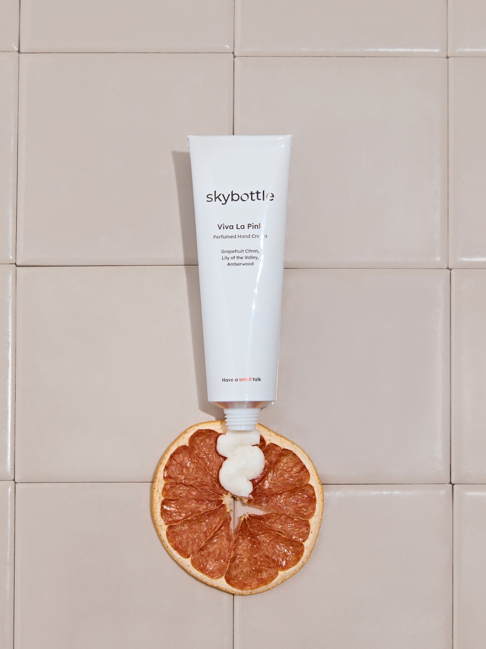 Skybottle, Viva La Pink Perfumed Hand Cream, cremă de mâini parfumată, 50 ml