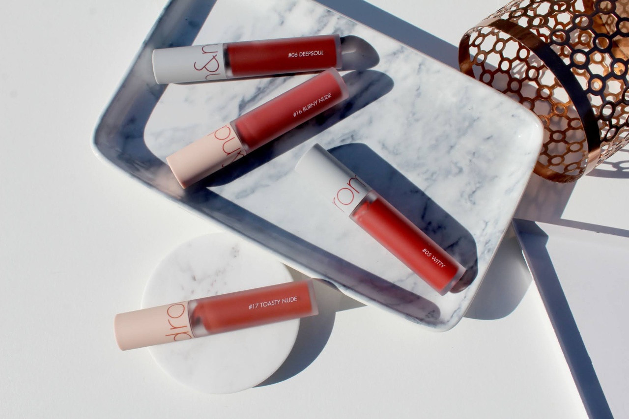 Rom&nd, Zero Velvet Tint - Matte Velvet Lip Tint - 17 Toasty Nude , ruj de buze cu finisaj mat , 5.5 g