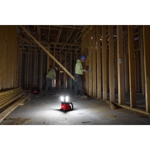 Proiector Milwaukee M18 MDTL-0, 4500 LUMENI, fără încărcător și acumulator, cod 4933498149 - Img 3
