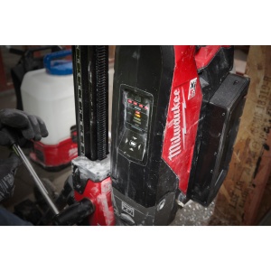 Masina de gaurit cu carota diamantata 150mm MX FUEL™, MXF DCD150-0C Milwaukee - Img 3