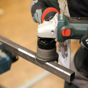 Masina de sanfrenat Metabo KFM 9-3 RF, 900 W, 11500 rpm - Img 5