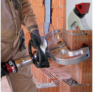 Demolator hidraulic portabil pentru caramida 330DE T6